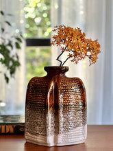Load image into Gallery viewer, Retro Textured Pottery Vase