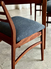 Load image into Gallery viewer, Mid-Century Set of 8 Dining Chairs