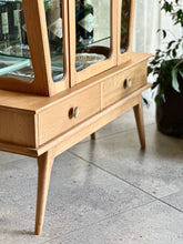 Load image into Gallery viewer, Retro Oak Display/ Drinks Cabinet