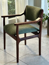 Load image into Gallery viewer, Occasional Chair
