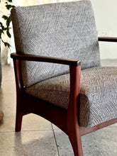 Load image into Gallery viewer, Mid-Century Armchair