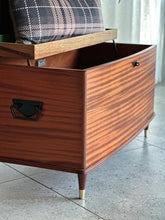 Load image into Gallery viewer, Retro Storage Kist