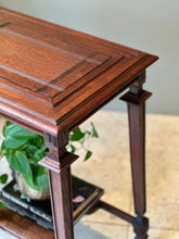 Load image into Gallery viewer, Lamp Table / Side Table