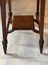 Load image into Gallery viewer, Lamp Table / Side Table