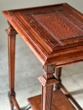 Load image into Gallery viewer, Lamp Table / Side Table