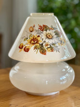 Load image into Gallery viewer, Vintage Mushroom Lamp