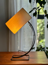 Load image into Gallery viewer, Black Metal Lamp