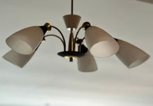Load image into Gallery viewer, Retro Pendant with Five Lampshades