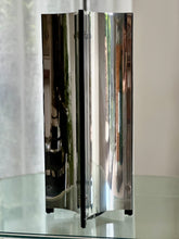 Load image into Gallery viewer, Sciolari Table Lamp
