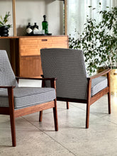 Load image into Gallery viewer, Pair of Parker Knoll Armchairs - In Houndstooth