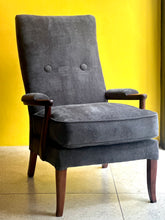 Load image into Gallery viewer, Parker Knoll Occasional Chair