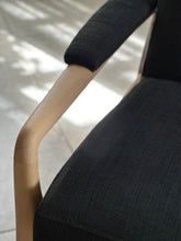 Load image into Gallery viewer, Cintique Armchair