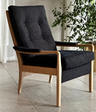 Load image into Gallery viewer, Cintique Armchair