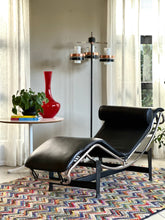 Load image into Gallery viewer, LC4 Le Corbusier Chaise Longue