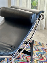 Load image into Gallery viewer, LC4 Le Corbusier Chaise Longue