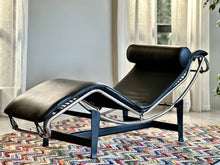 Load image into Gallery viewer, LC4 Le Corbusier Chaise Longue