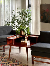 Load image into Gallery viewer, Modular Lounge Suite with a Two Tiered Corner Table
