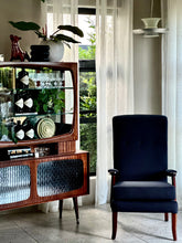 Load image into Gallery viewer, High Back Parker Knoll Armchair