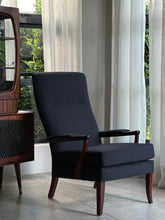 Load image into Gallery viewer, High Back Parker Knoll Armchair