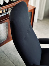 Load image into Gallery viewer, High Back Parker Knoll Armchair
