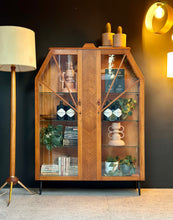 Load image into Gallery viewer, Retro Art Deco Display/Drinks Cabinet.