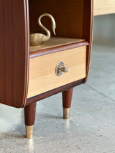 Load image into Gallery viewer, Retro Headboard & Pedestals | Built In Lighting