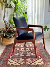 Load image into Gallery viewer, Solid Wood armchair in Black Velvet