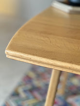 Load image into Gallery viewer, Vintage Dining Set With Extendable Table