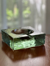 Load image into Gallery viewer, Vintage Clear Glass Ashtray