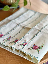 Load image into Gallery viewer, Table Ware