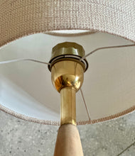 Load image into Gallery viewer, Stylish Table Lamp - Germany