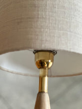 Load image into Gallery viewer, Stylish Table Lamp - Germany