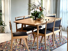 Load image into Gallery viewer, Vintage Dining Set With Extendable Table