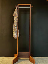 Load image into Gallery viewer, Retro Wooden Rail