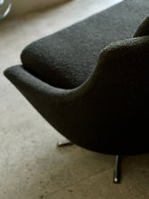 Load image into Gallery viewer, Retro Upholstered Zodiac Couch