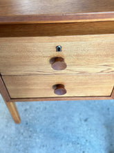 Load image into Gallery viewer, Oak Retro Desk