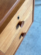 Load image into Gallery viewer, Oak Retro Desk
