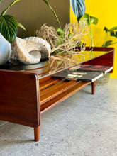 Load image into Gallery viewer, DS Vorster Coffee table