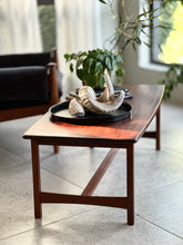 Load image into Gallery viewer, Mid-Century Coffee Table