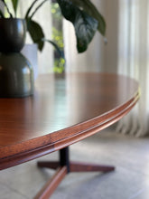 Load image into Gallery viewer, Tabraham for Vorster Extendable Dining Table