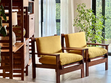 Load image into Gallery viewer, Pair Of Mid-Century Armchairs
