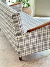 Load image into Gallery viewer, Retro Sleeper Couch