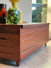 Load image into Gallery viewer, Storage Kist - Mid-century