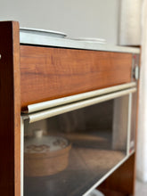 Load image into Gallery viewer, Vintage Salton, Entertainer Food Warmer