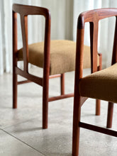 Load image into Gallery viewer, A Pair of Artecasa Dining Chairs - Unique Design