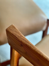 Load image into Gallery viewer, Pair of Artecasa Dining Chairs - Square Design
