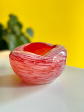 Load image into Gallery viewer, Kreiss Art Glass bowl