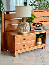Load image into Gallery viewer, Walnut King Bed Set