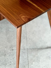 Load image into Gallery viewer, Retro Desk