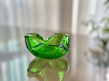 Load image into Gallery viewer, Archimede Seguso Murano Italy Art Glass Bowl